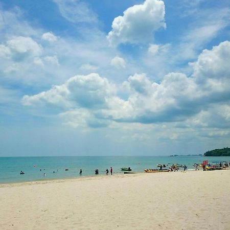 Coastline Hotel Port Dickson Kültér fotó